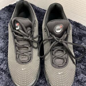 Nike Men's Dark Gray Mesh Air Sneakers